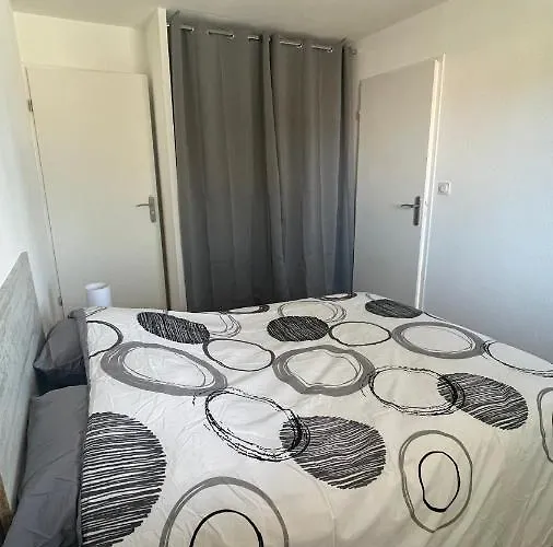 Appartement T2 Avec Piscine